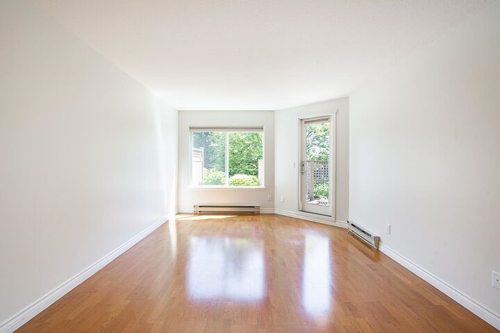 Property Photo: 450 Bromley Street 210 BC V3K 6S5