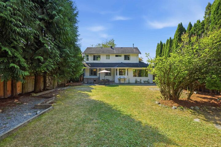 Property Photo:  11932 237A Street  BC V4R 1V9 