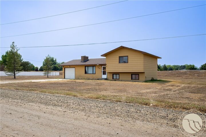 Property Photo:  2124 W Echo Drive  MT 59105 