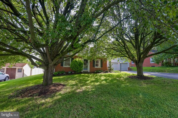 Property Photo: 94 Lancaster Avenue PA 17579