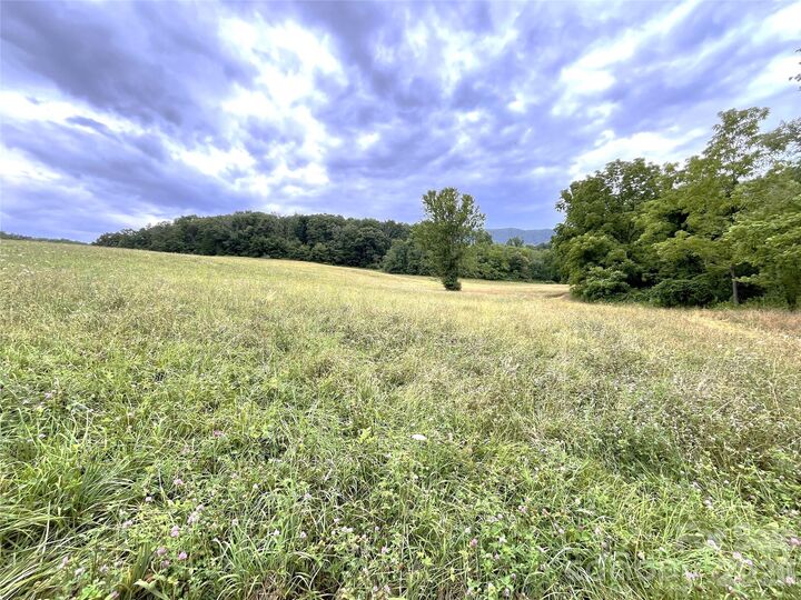 Property Photo:  132 Hurd Road  NC 28716 