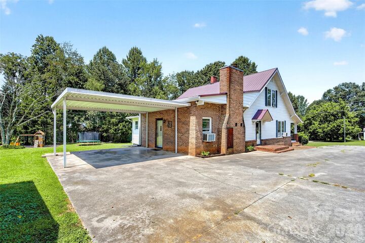 Property Photo:  96 Huntsville Road  NC 28752 