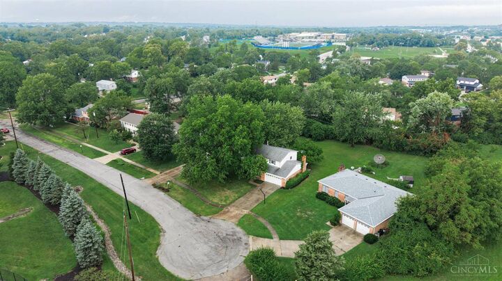 Property Photo:  11180 Lincolnshire Drive  OH 45240 
