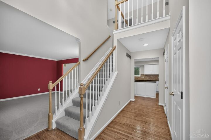 Property Photo:  10203 Meadowknoll Drive  OH 45140 