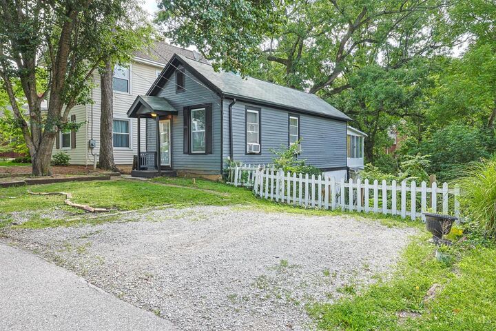 Property Photo: 558 Missouri Avenue OH 45226