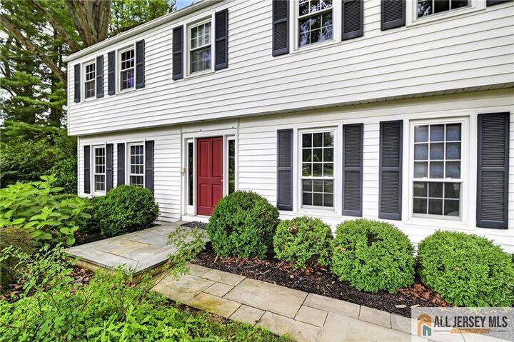 Property Photo:  9 Wynnewood Drive  NJ 08512 