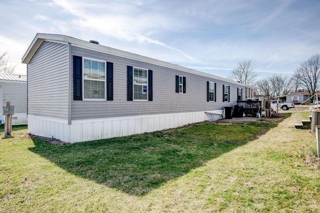 Property Photo:  76 Yardner Street  OH 43031 