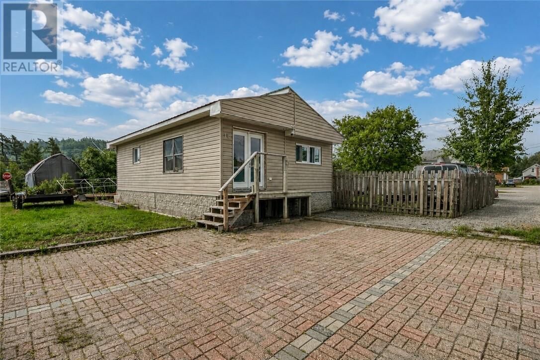 Property Photo: 19 Center Street ON P0M 2C0