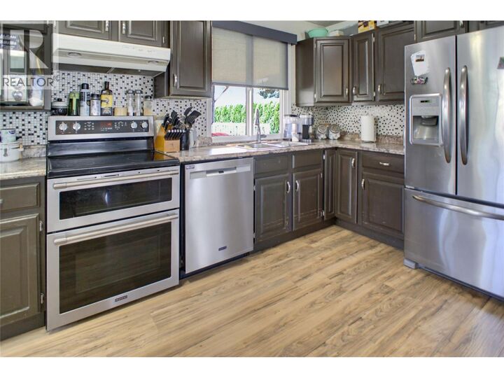 Property Photo: 15 Kelso Crescent BC V2C 5A1