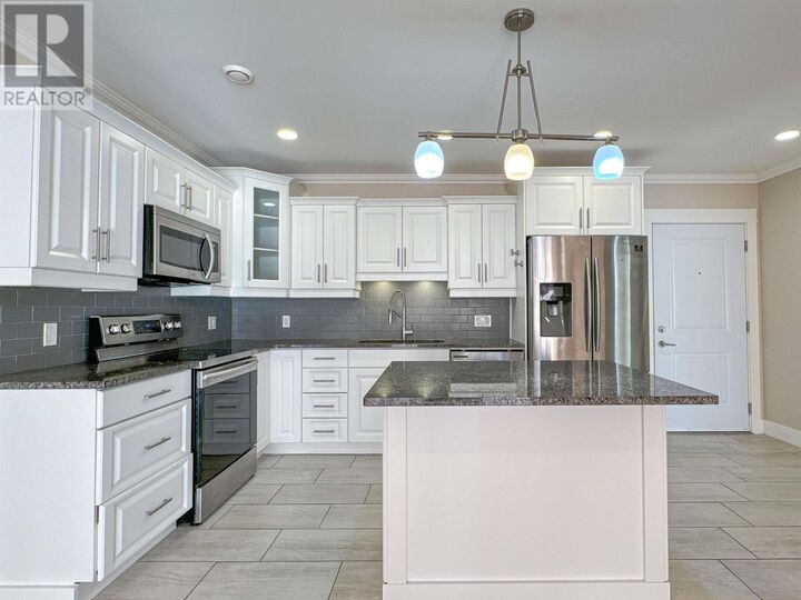 Property Photo: 210 Shakespeare Drive 108 PE C1B 4B7