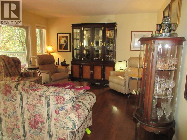 Property Photo: 415 Commonwealth Road 3321 BC V4V 2M4