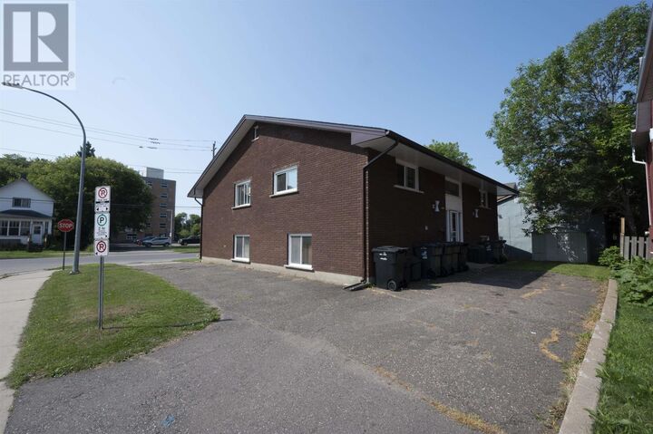 Property Photo: 1103 Donald Street East ON P7E 5V9