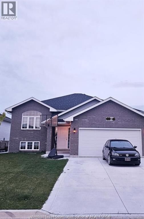 Property Photo: 387 Mulberry Lane ON N0R 1A0