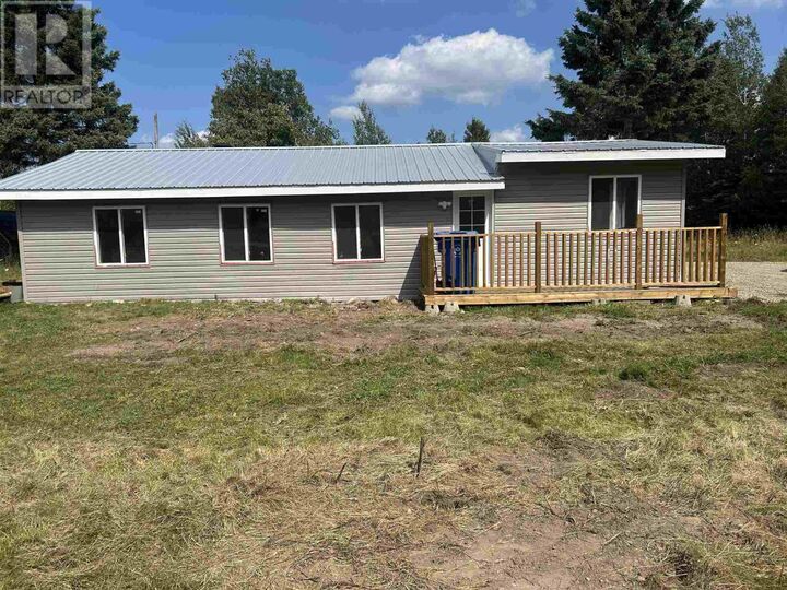 2 Daniel Ct — photo 1