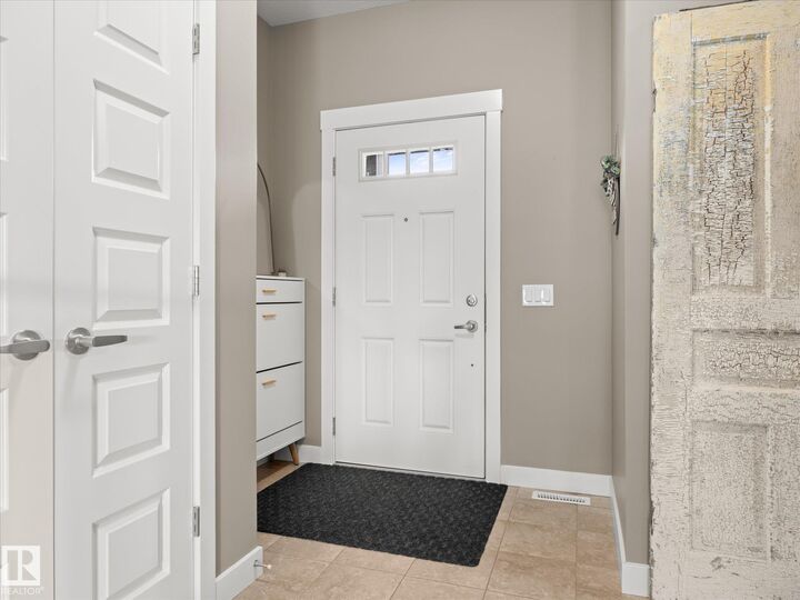 Property Photo: 6318 167A Avenue NW AB T5Y 3P7