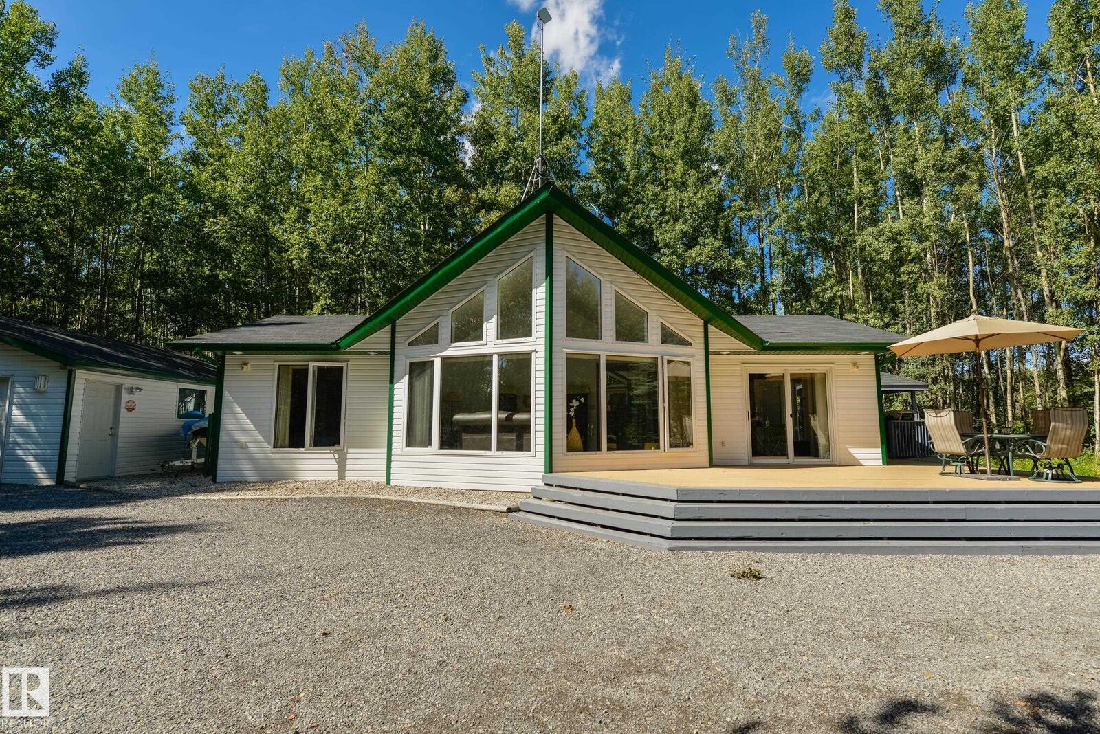 Property Photo: 20 53123 Hwy 31 AB T0E 2B0