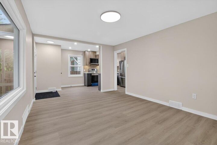 Property Photo: 11645 90 Street NW AB T5B 3Y3