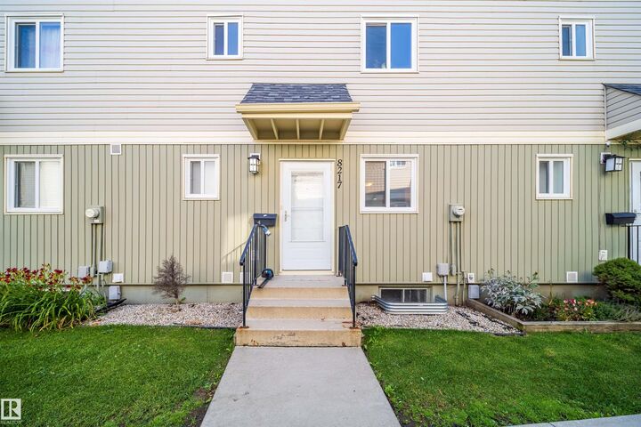 Property Photo:  8217 182 Street NW  AB T5T 1L2 