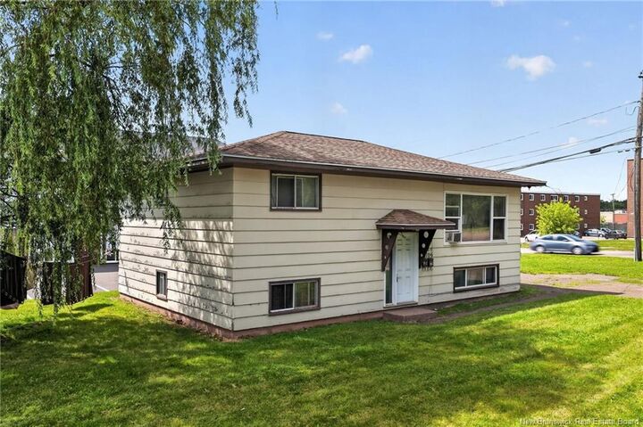 Property Photo:  106-108 Seaman Street  NB E1A 4B6 
