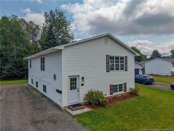 Photo de la propriété:  29 Malibu Street  NB E3A 5P2 
