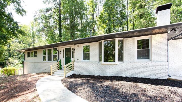 Property Photo: 1460 Loch Lomond Trail SW GA 30331