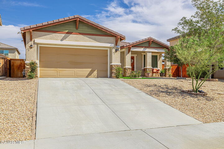 Property Photo:  3559 Half Dome Avenue  CA 93560 