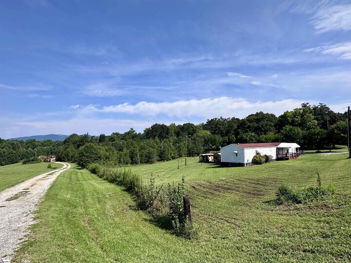 Property Photo: 4569 N Highway 14 SC 29651