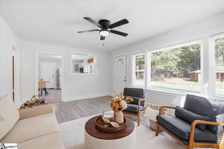 Property Photo: 12 Stephanie Drive SC 29669