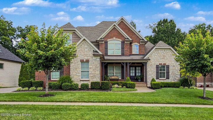 Property Photo: 19120 Sturbridge Cir KY 40245