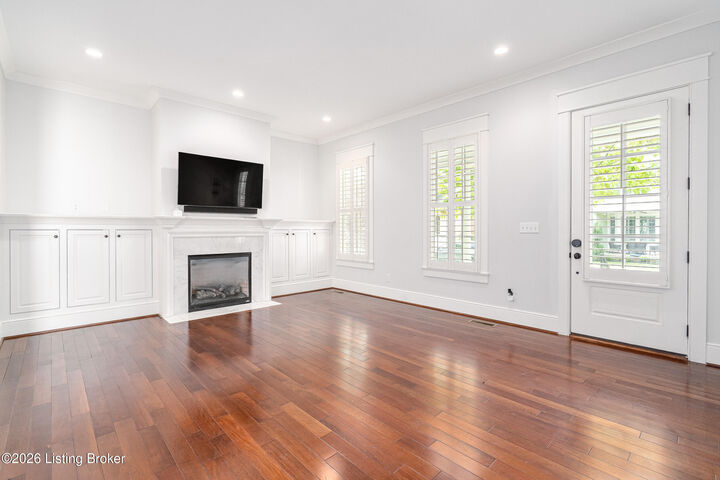 Property Photo: 9513 Indian Pipe Ln KY 40059