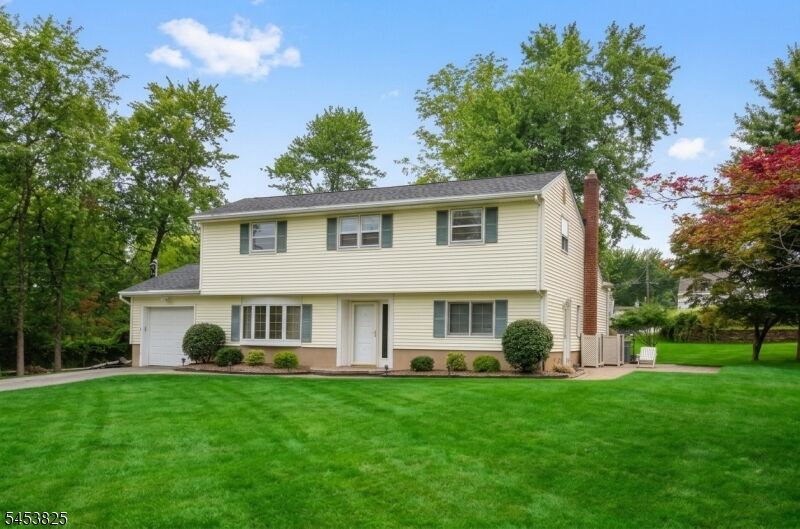 Property Photo: 9 Korda Pl NJ 07927