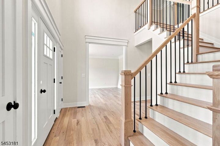 Property Photo:  4 Highland Meadows Road  NJ 08865 