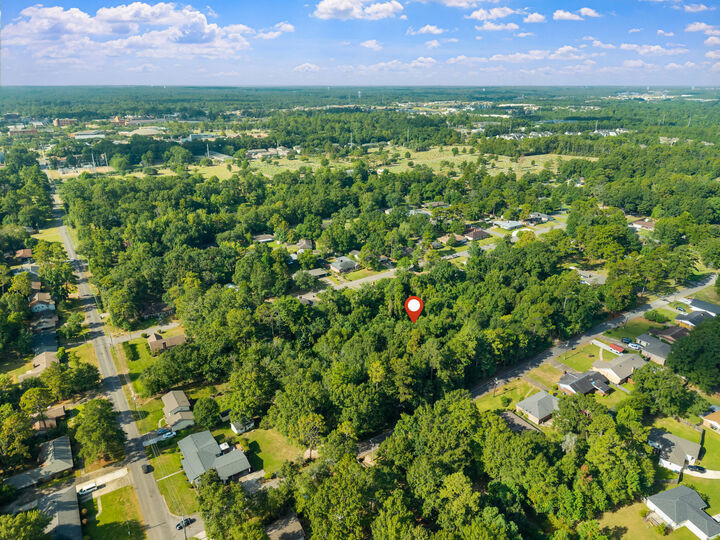 Property Photo: 3208 Rosewood Dr. MS 39401