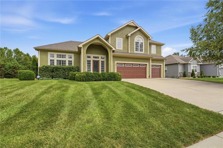 Property Photo:  5819 N Liberty Avenue  MO 64118 