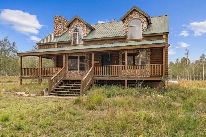 Property Photo: 2227 E 4425 S UT 84720