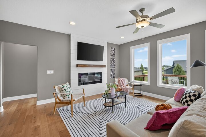 Property Photo: 2609 NW Rockwood Lane IA 50111