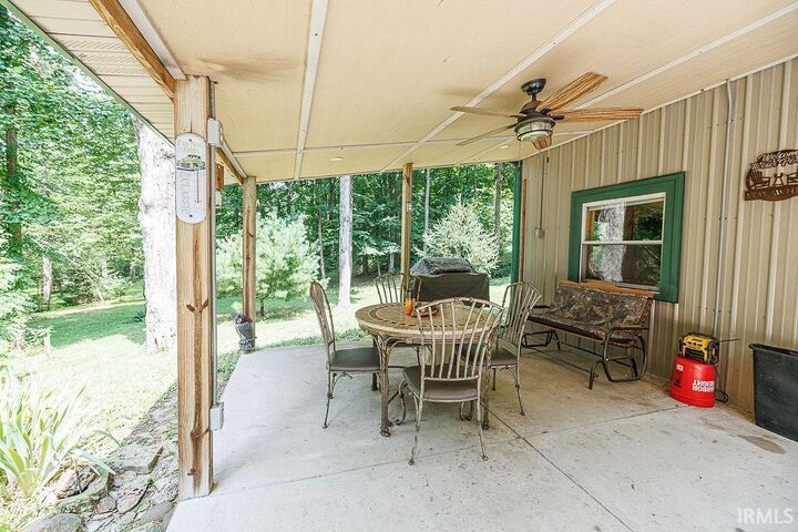 Property Photo:  1405 Lakeside Drive  IN 47460 