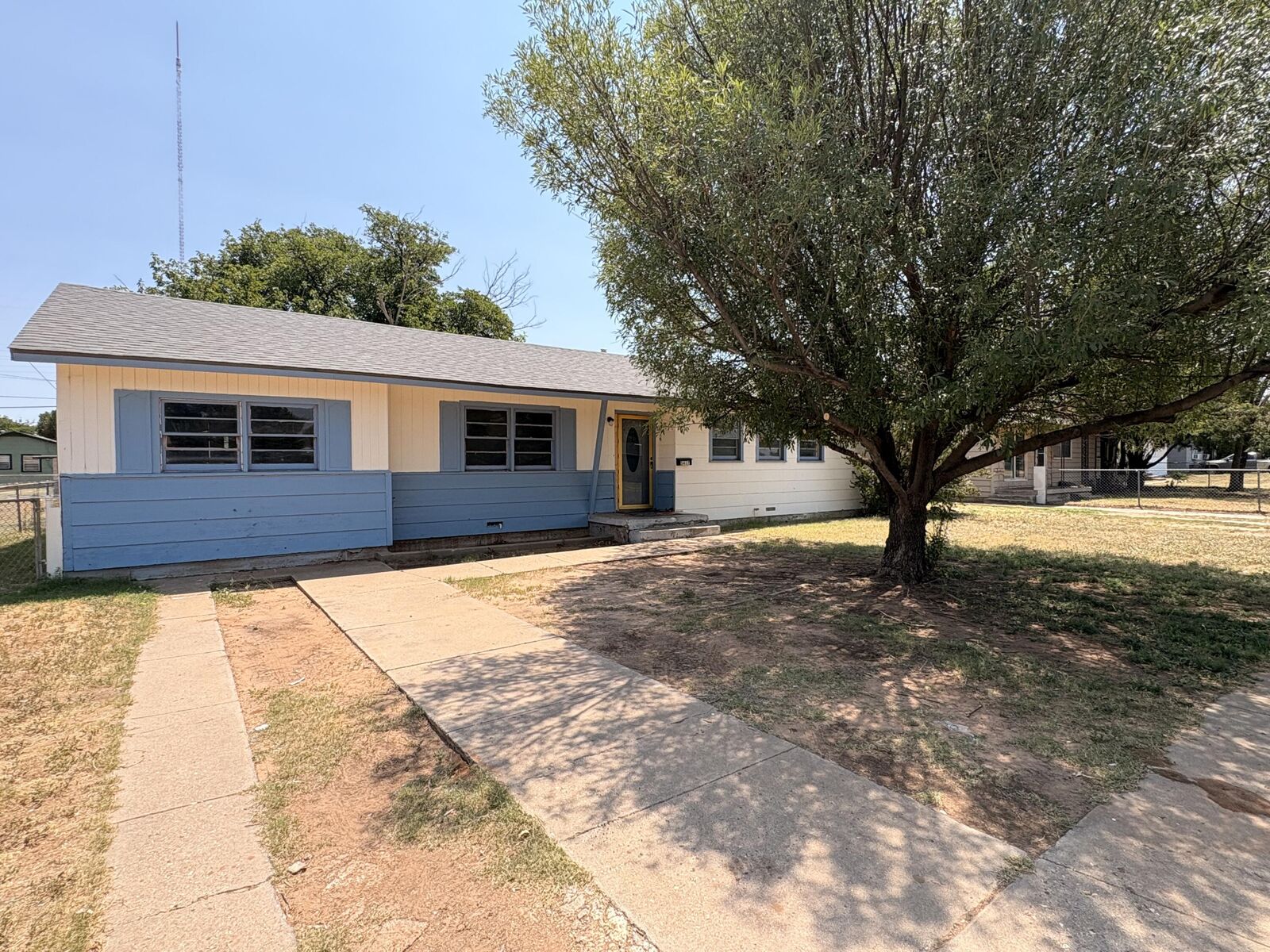 Property Photo:  5417 Avenue D  TX 79404 