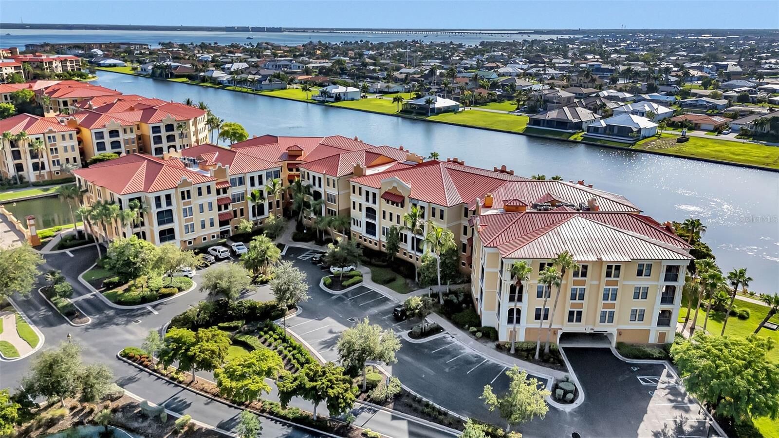 Property Photo: 98 Vivante Boulevard 9834 FL 33950