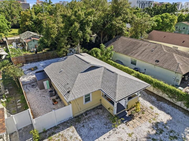 Property Photo:  2048 5th Street  FL 34237 