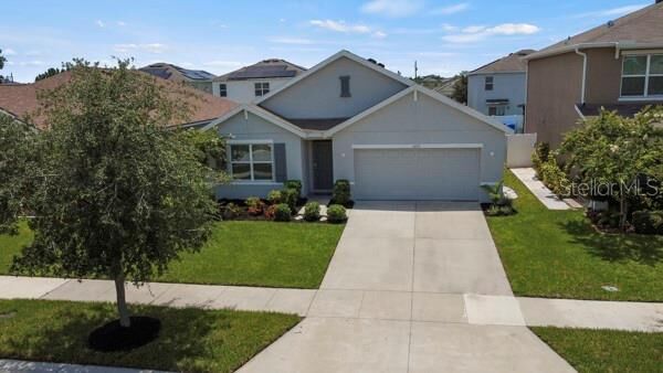Property Photo:  10213 Golden Light Court  FL 33578 