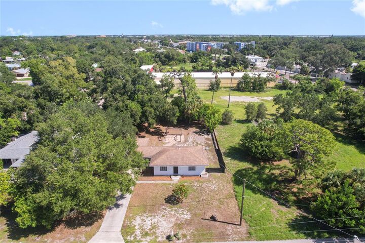 Property Photo: 839 42nd Street FL 34234