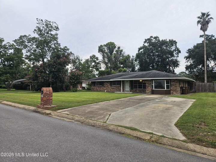 Property Photo: 705 S Forest Avenue MS 39560