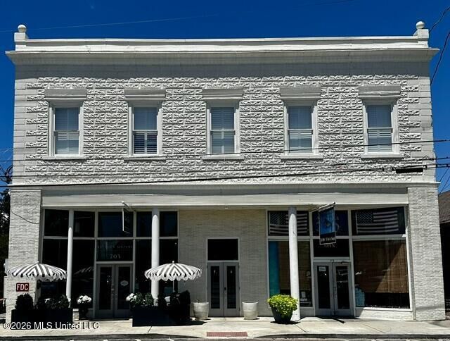 Property Photo: 703 Krebs Avenue MS 39567
