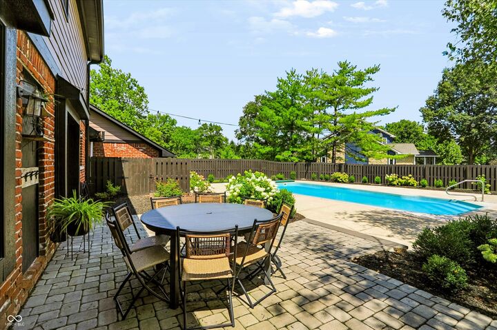 Property Photo: 1210 Governors Lane IN 46077