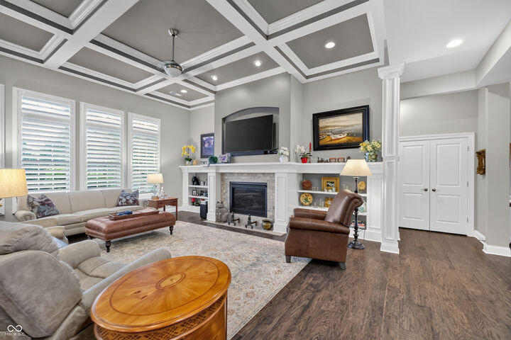 Property Photo:  2114 Renegade Court  IN 46032 