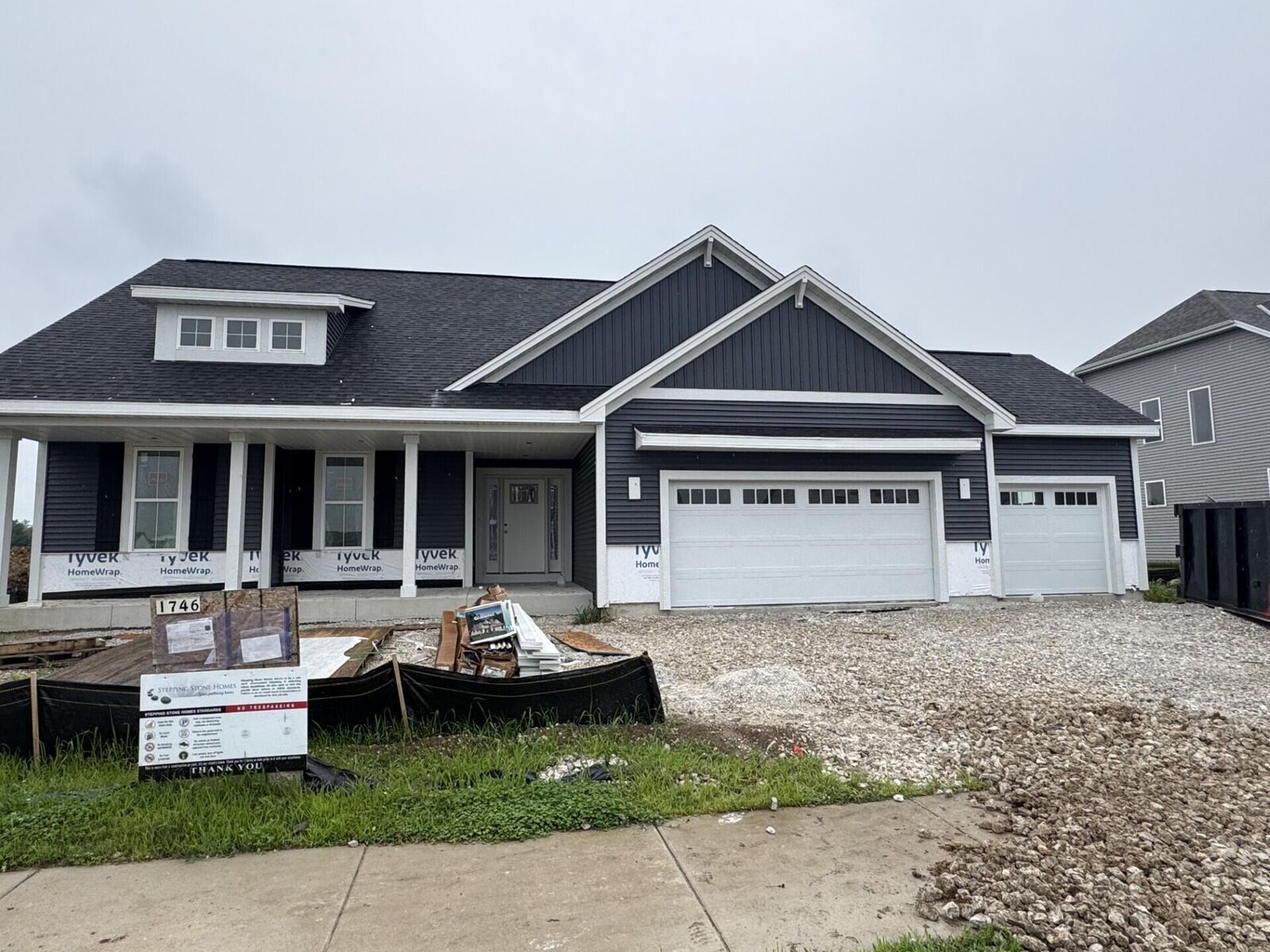 Property Photo:  1746 Switchgrass St  WI 53066 