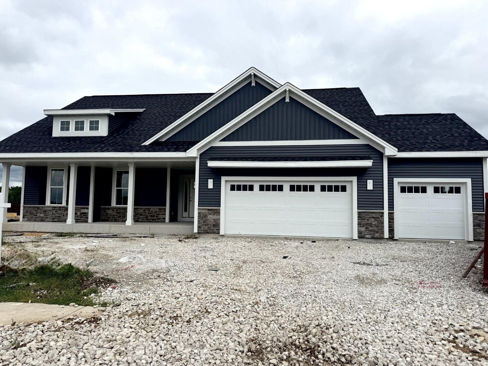 Property Photo:  1746 Switchgrass St  WI 53066 
