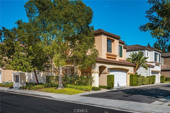 Property Photo:  37 Del Cambrea  CA 92606 