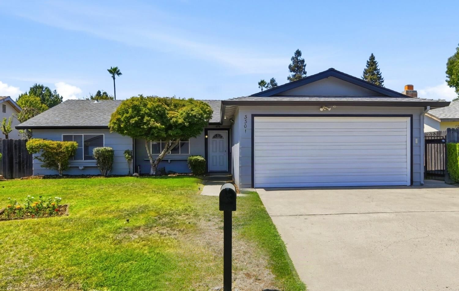 Property Photo: 3301 Huntsman Drive CA 95826